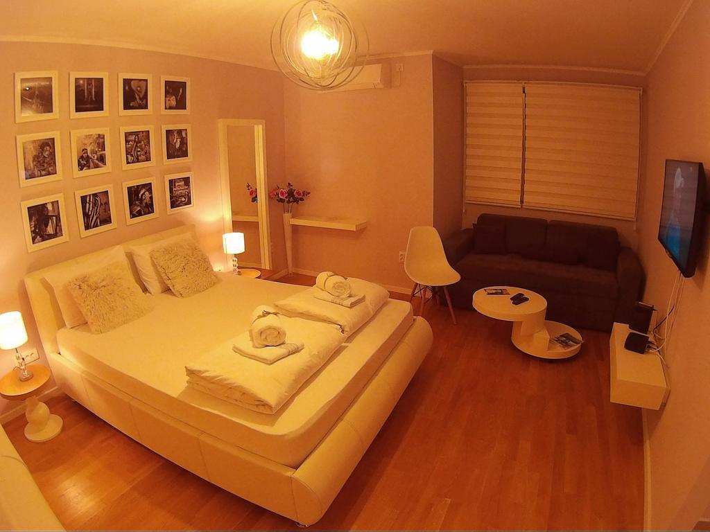 Balkan-Inn Parlament Lux Apartment Belgrad Exterior foto